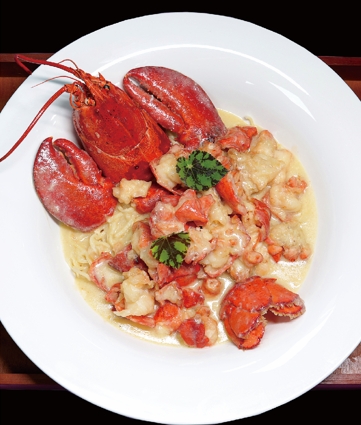 Lobster cheese baked noodle