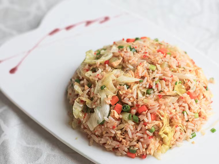 Fried rice with lobster seed